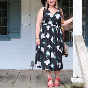 BANANA REPUBLIC Sleeveless Magnolia Wrap Midi Dress